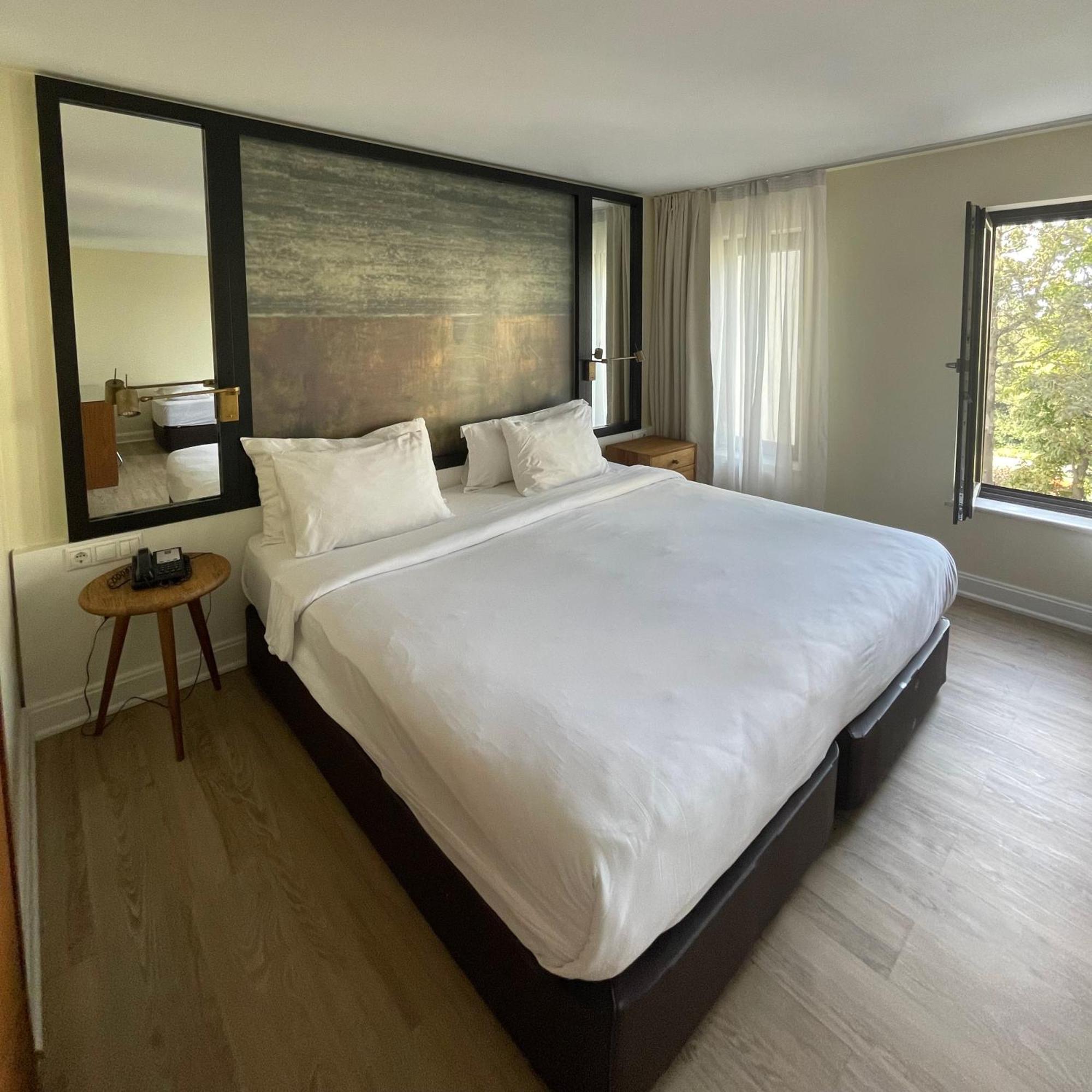 Miapera And Hotel Istambul